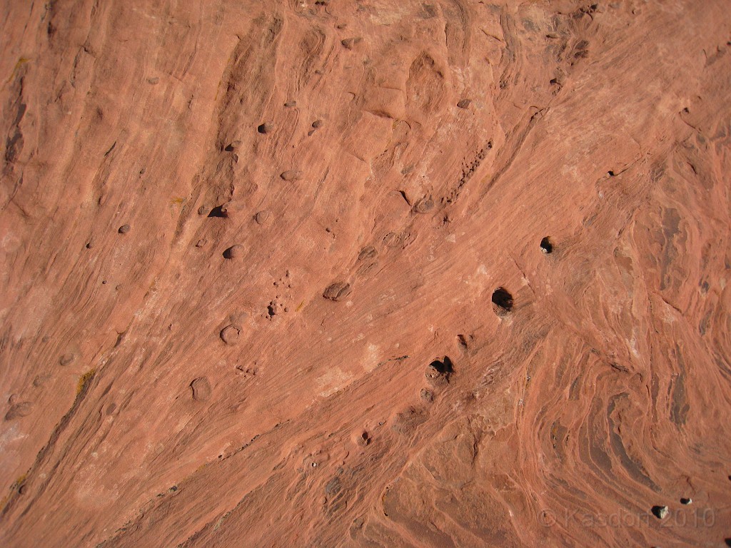 Las Vegas 2010 - Red Rock 0541.JPG - The 2010 Las Vegas Fire - Ice and Sweat Tour. Half Marathon, Red Rock Canyon, Casinos, Valley of Fire.... and buffets!